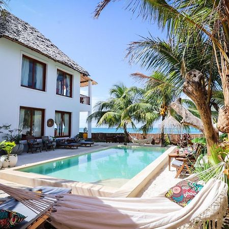 Babu Villas Джамбиани Екстериор снимка