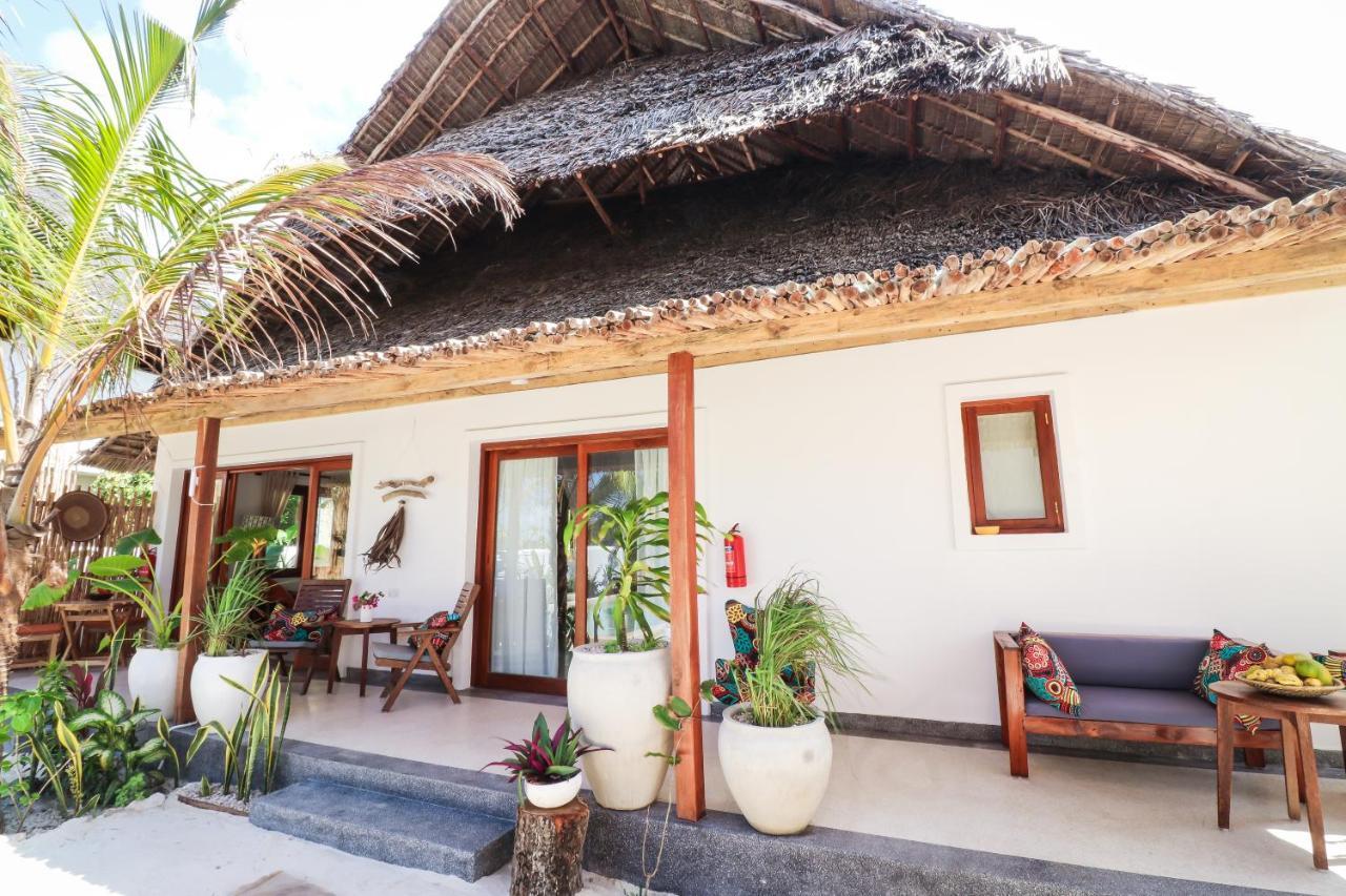 Babu Villas Джамбиани Екстериор снимка