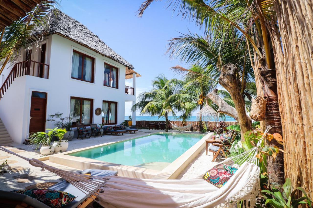 Babu Villas Джамбиани Екстериор снимка